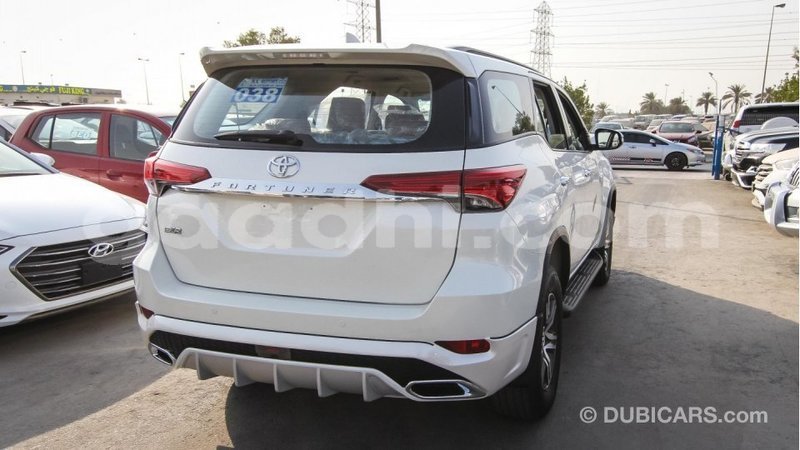 Big with watermark toyota fortuner somalia import dubai 2818