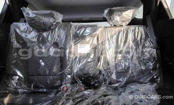 Imported Hyundai Santa Fe White Makiinaa iti Import - Dubai keessatti Somalia keessatti Imported Hyundai Santa Fe White Makiinaa iti Import - Dubai keessatti Somalia keessatti