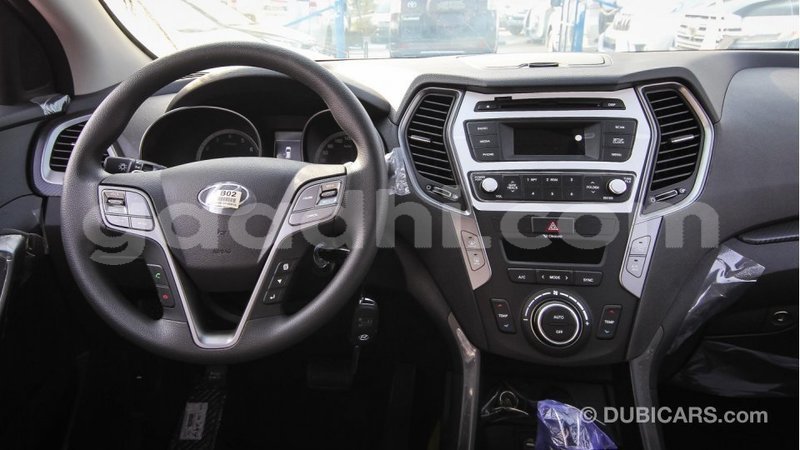 Big with watermark hyundai santa fe somalia import dubai 2819