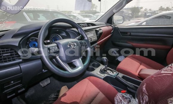 اشتري Imported Toyota Hilux آخر سيارة في Import - Dubai في الصومال اشتري Imported Toyota Hilux آخر سيارة في Import - Dubai في الصومال