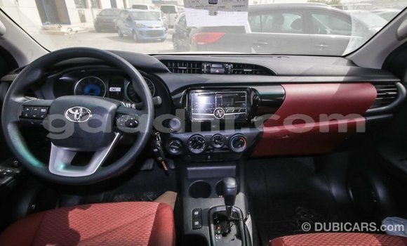 اشتري Imported Toyota Hilux آخر سيارة في Import - Dubai في الصومال اشتري Imported Toyota Hilux آخر سيارة في Import - Dubai في الصومال