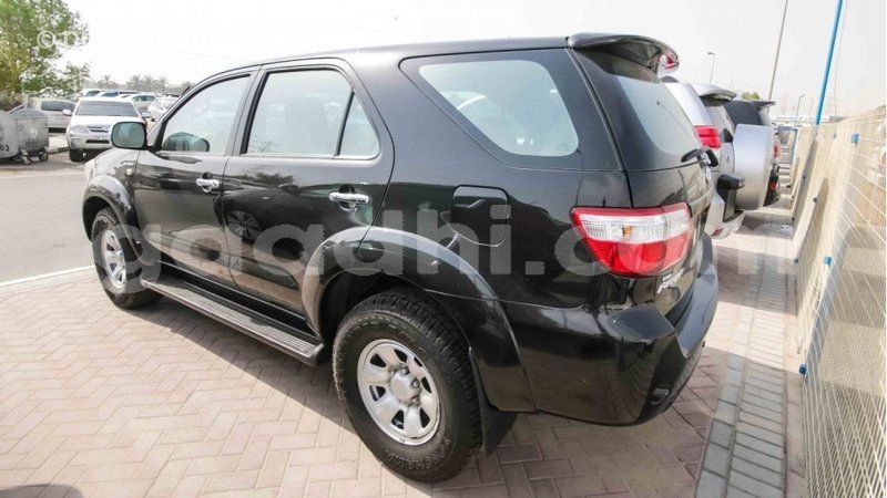 Big with watermark toyota fortuner somalia import dubai 2821