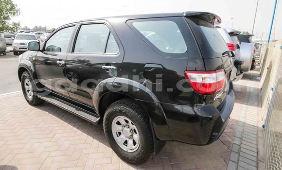 Buy Import Toyota Fortuner Black Car in Import - Dubai in Somalia Buy Import Toyota Fortuner Black Car in Import - Dubai in Somalia