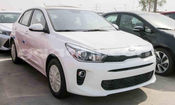 Imported Kia Rio White Makiinaa iti Import - Dubai keessatti Somalia keessatti Imported Kia Rio White Makiinaa iti Import - Dubai keessatti Somalia keessatti
