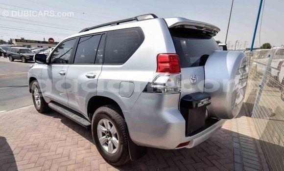 اشتري Imported Toyota Prado آخر سيارة في Import - Dubai في الصومال اشتري Imported Toyota Prado آخر سيارة في Import - Dubai في الصومال
