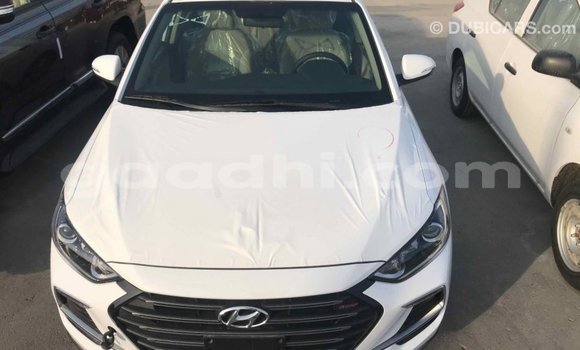 ይግዙ Imported Hyundai Elantra ነጭ መኪና በ Import - Dubai በ ሶማሊያ ይግዙ Imported Hyundai Elantra ነጭ መኪና በ Import - Dubai በ ሶማሊያ
