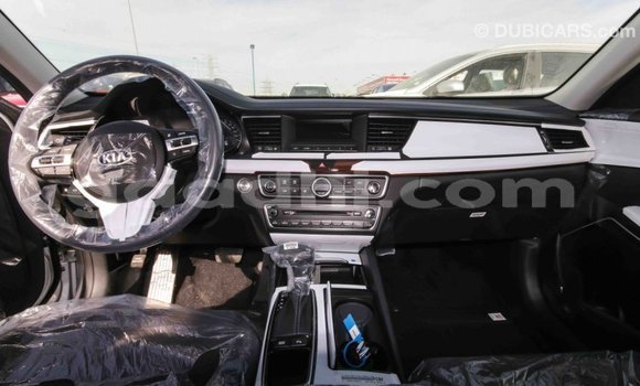 Imported Kia Cadenza Other Makiinaa iti Import - Dubai keessatti Somalia keessatti Imported Kia Cadenza Other Makiinaa iti Import - Dubai keessatti Somalia keessatti