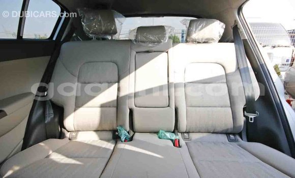 Imported Kia Sportage Other Makiinaa iti Import - Dubai keessatti Somalia keessatti Imported Kia Sportage Other Makiinaa iti Import - Dubai keessatti Somalia keessatti