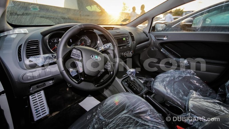 Big with watermark kia cerato somalia import dubai 2840