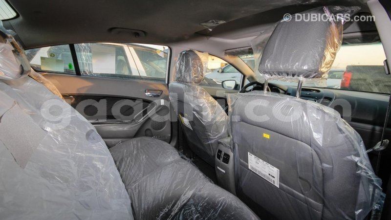 Big with watermark kia cerato somalia import dubai 2840