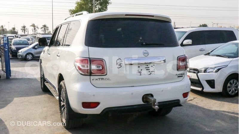 Big with watermark nissan patrol somalia import dubai 2849