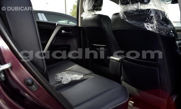 ይግዙ Imported Toyota HiAce ሌላ የጭነት መኪና በ Import - Dubai በ ሶማሊያ ይግዙ Imported Toyota HiAce ሌላ የጭነት መኪና በ Import - Dubai በ ሶማሊያ