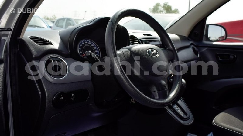 Big with watermark hyundai i10 somalia import dubai 2853