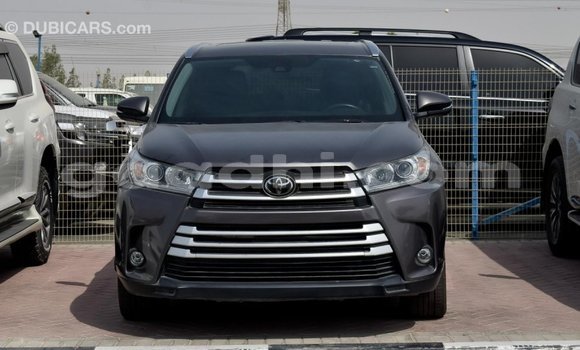 Imported Toyota Highlander Other Makiinaa iti Import - Dubai keessatti Somalia keessatti Imported Toyota Highlander Other Makiinaa iti Import - Dubai keessatti Somalia keessatti