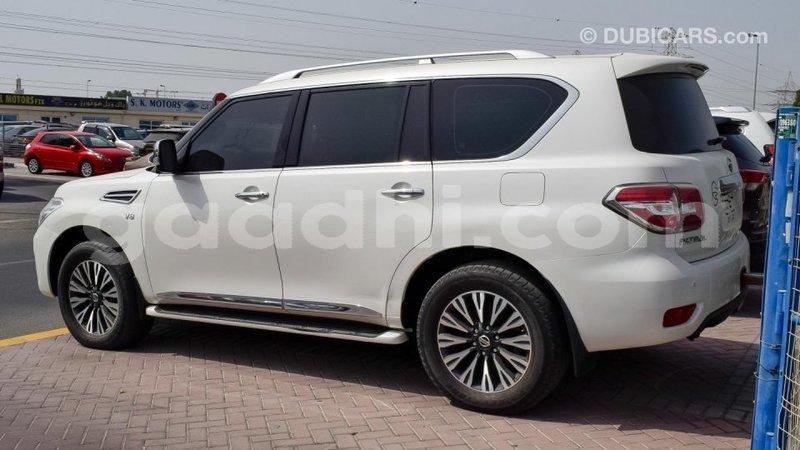 Big with watermark nissan patrol somalia import dubai 2858