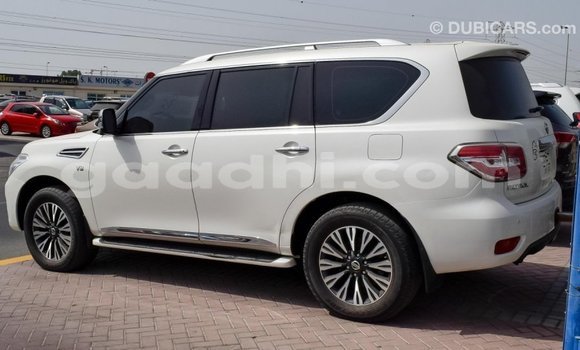 Imported Nissan Patrol White Makiinaa iti Import - Dubai keessatti Somalia keessatti Imported Nissan Patrol White Makiinaa iti Import - Dubai keessatti Somalia keessatti