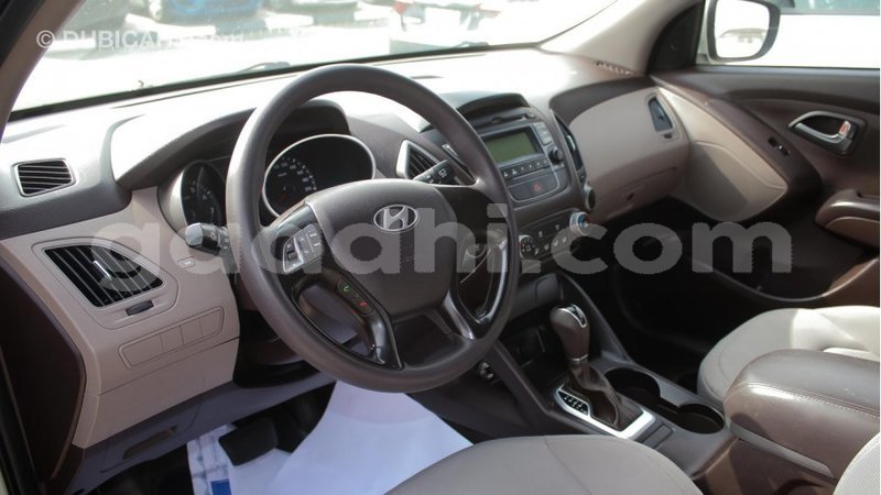 Big with watermark hyundai tucson somalia import dubai 2863