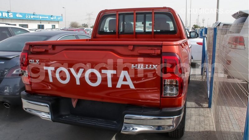 Big with watermark toyota hilux somalia import dubai 2865