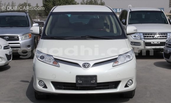 Imported Toyota Previa White Makiinaa iti Import - Dubai keessatti Somalia keessatti Imported Toyota Previa White Makiinaa iti Import - Dubai keessatti Somalia keessatti