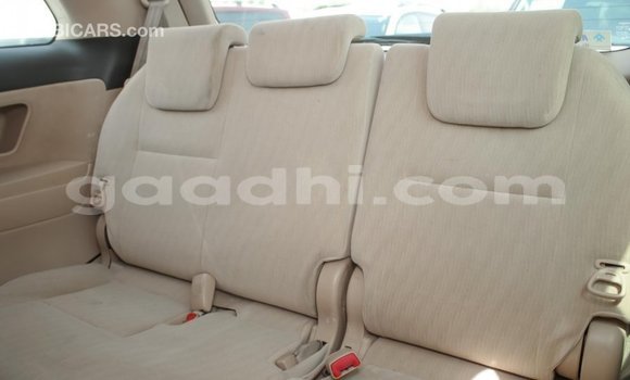Imported Toyota Previa White Makiinaa iti Import - Dubai keessatti Somalia keessatti Imported Toyota Previa White Makiinaa iti Import - Dubai keessatti Somalia keessatti