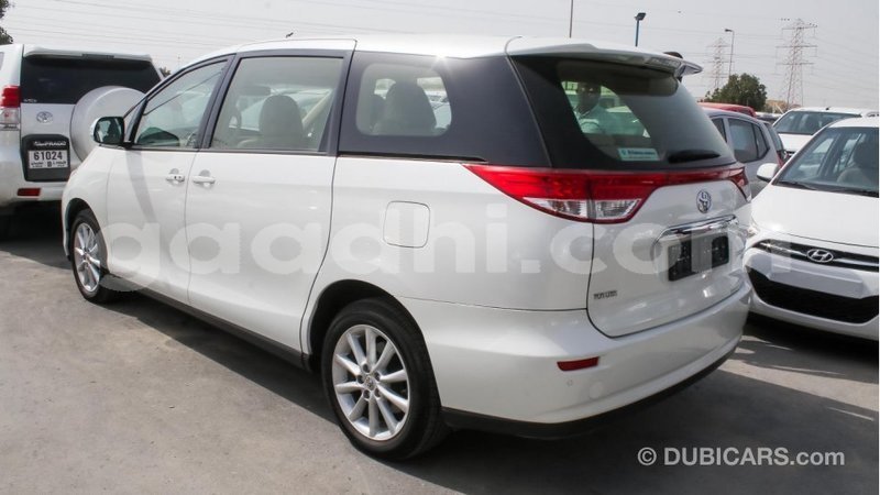 Big with watermark toyota previa somalia import dubai 2866