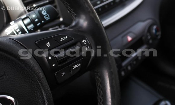 Imported Kia Sorento Other Makiinaa iti Import - Dubai keessatti Somalia keessatti Imported Kia Sorento Other Makiinaa iti Import - Dubai keessatti Somalia keessatti
