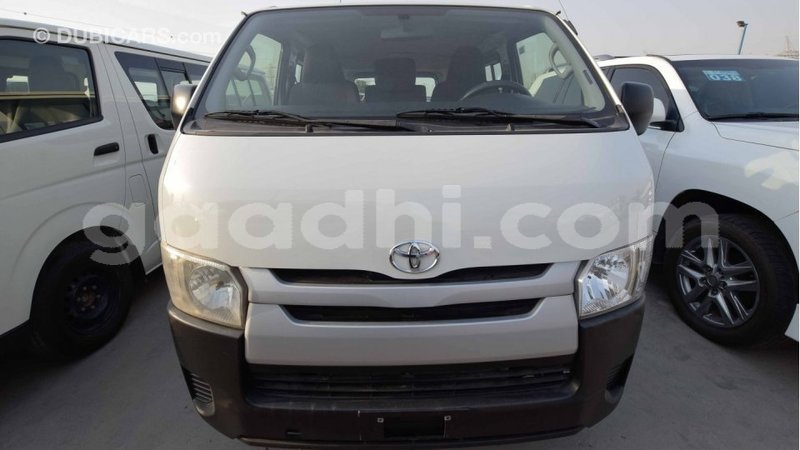 Big with watermark toyota hiace somalia import dubai 2870