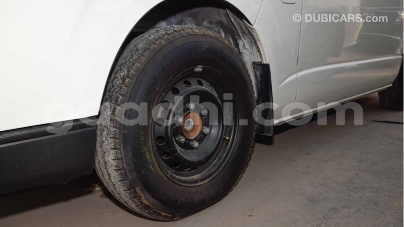 Big with watermark toyota hiace somalia import dubai 2870