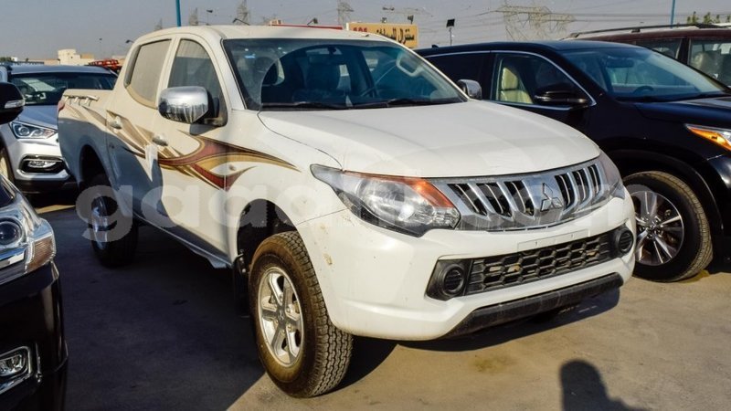 Big with watermark mitsubishi l200 somalia import dubai 2877