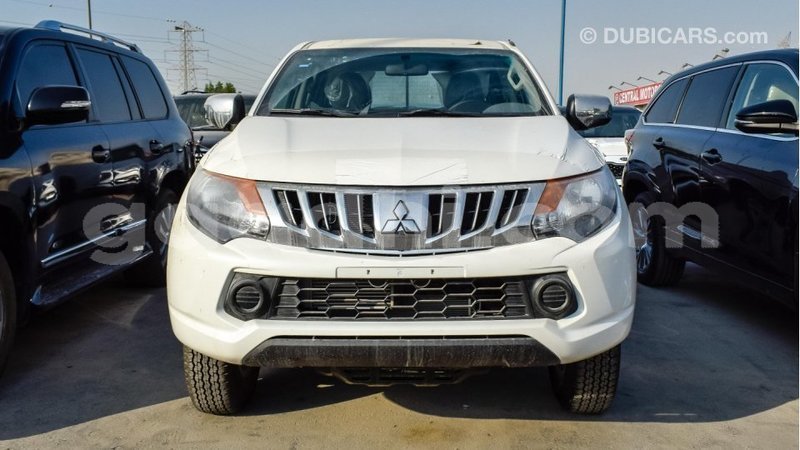 Big with watermark mitsubishi l200 somalia import dubai 2877