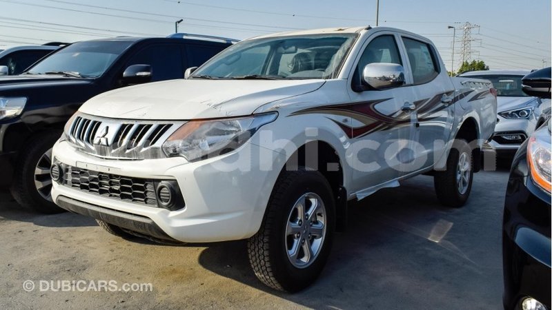 Big with watermark mitsubishi l200 somalia import dubai 2877