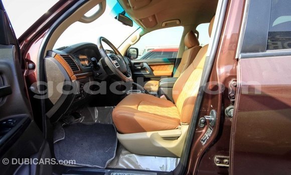 Imported Toyota Land Cruiser Brown Makiinaa iti Import - Dubai keessatti Somalia keessatti Imported Toyota Land Cruiser Brown Makiinaa iti Import - Dubai keessatti Somalia keessatti