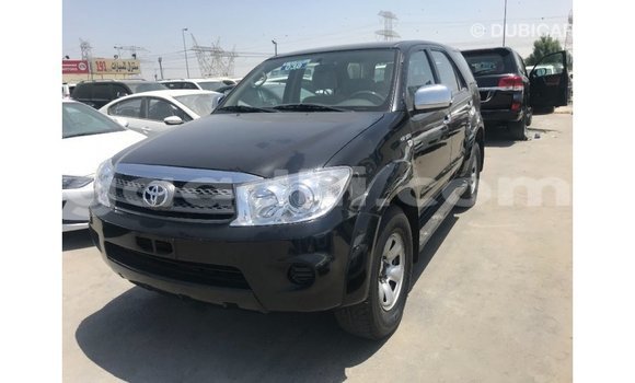 Imported Toyota Fortuner Black Makiinaa iti Import - Dubai keessatti Somalia keessatti Imported Toyota Fortuner Black Makiinaa iti Import - Dubai keessatti Somalia keessatti