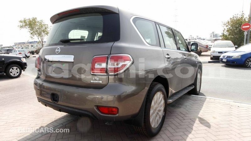 Big with watermark nissan patrol somalia import dubai 2886