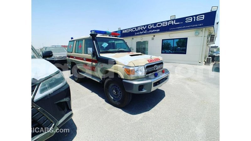 Big with watermark toyota land cruiser somalia import dubai 2893