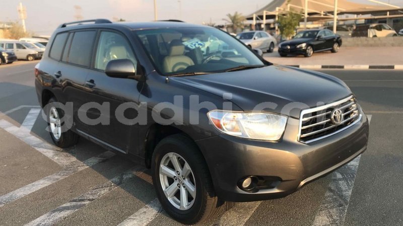 Big with watermark toyota highlander somalia import dubai 2900