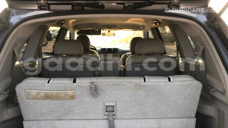 Big with watermark toyota highlander somalia import dubai 2900