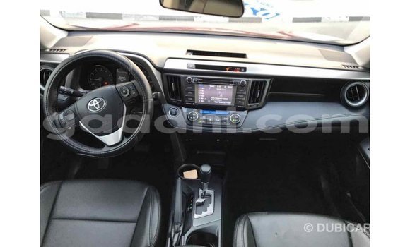 اشتري Imported Toyota HiAce أحمر شاحنة في Import - Dubai في الصومال اشتري Imported Toyota HiAce أحمر شاحنة في Import - Dubai في الصومال