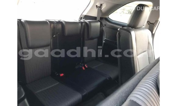 اشتري Imported Toyota Highlander آخر سيارة في Import - Dubai في الصومال اشتري Imported Toyota Highlander آخر سيارة في Import - Dubai في الصومال