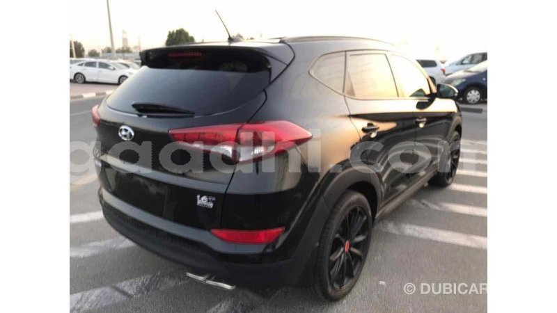 Big with watermark hyundai tucson somalia import dubai 2903