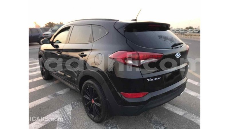 Big with watermark hyundai tucson somalia import dubai 2903