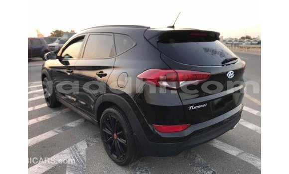 اشتري Imported Hyundai Tucson أسود سيارة في Import - Dubai في الصومال اشتري Imported Hyundai Tucson أسود سيارة في Import - Dubai في الصومال