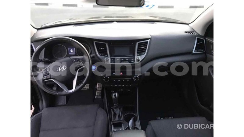 Big with watermark hyundai tucson somalia import dubai 2903