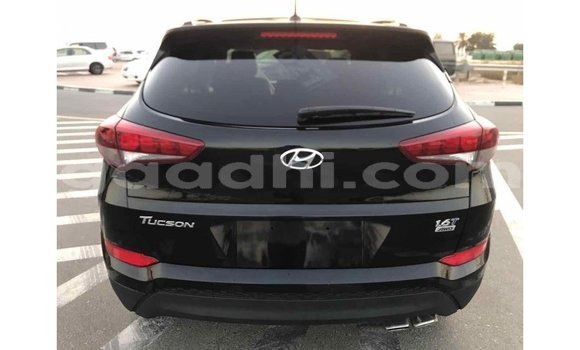 اشتري Imported Hyundai Tucson أسود سيارة في Import - Dubai في الصومال اشتري Imported Hyundai Tucson أسود سيارة في Import - Dubai في الصومال