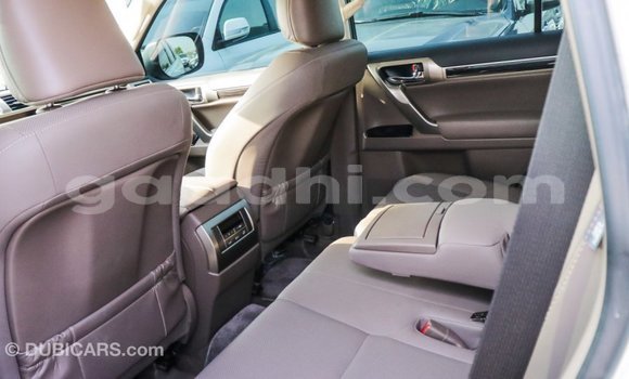 Imported Lexus GX White Makiinaa iti Import - Dubai keessatti Somalia keessatti Imported Lexus GX White Makiinaa iti Import - Dubai keessatti Somalia keessatti