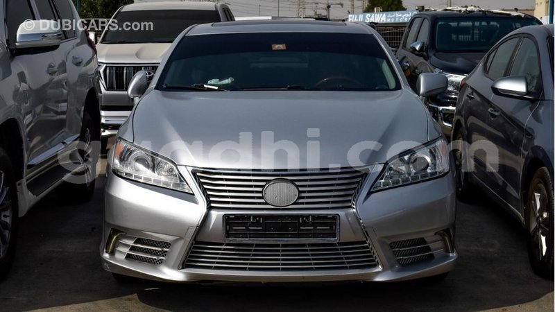 Big with watermark lexus es somalia import dubai 2910