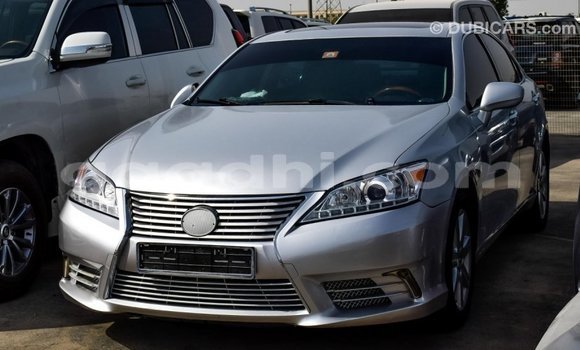 اشتري Imported Lexus ES آخر سيارة في Import - Dubai في الصومال اشتري Imported Lexus ES آخر سيارة في Import - Dubai في الصومال