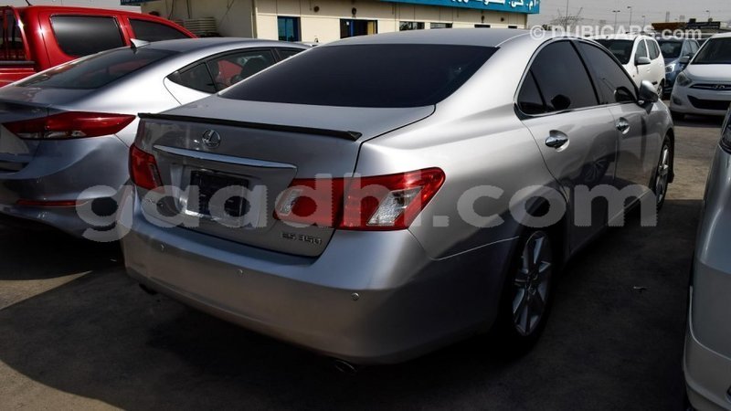 Big with watermark lexus es somalia import dubai 2910