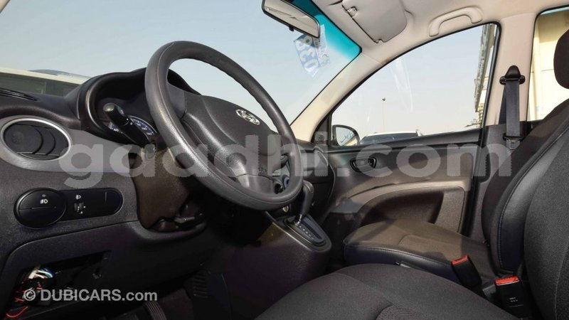 Big with watermark hyundai i10 somalia import dubai 2916