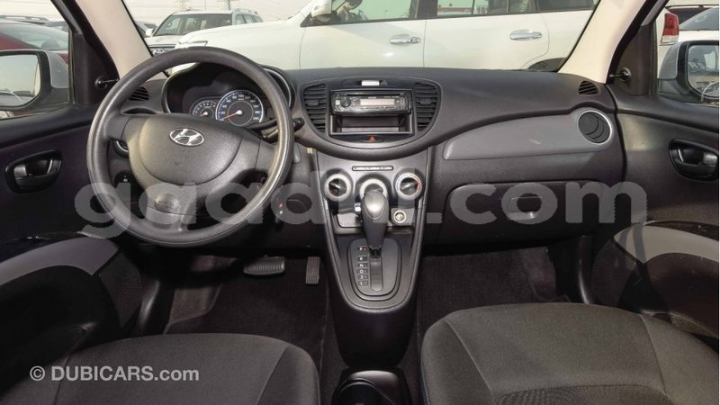 Big with watermark hyundai i10 somalia import dubai 2916